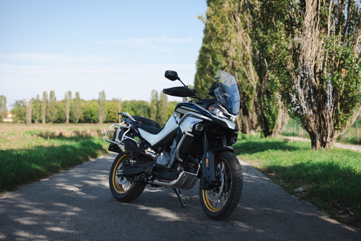 DueruoteTG #200 - CFMoto 800MT Explore: perché sì (e perché no)